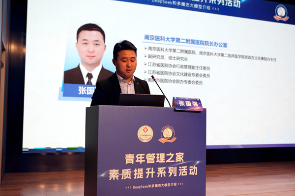 官网05.jpg
